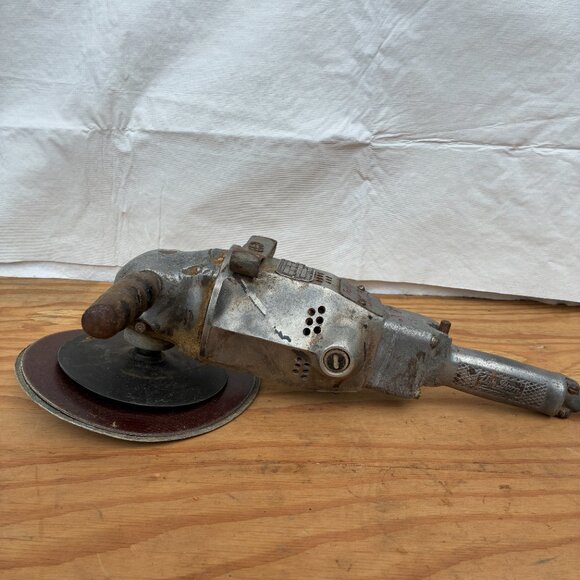 Black & Decker 7" Automotive Industrial Heavy Duty Sander / Polisher 115V - Picture 5 of 10